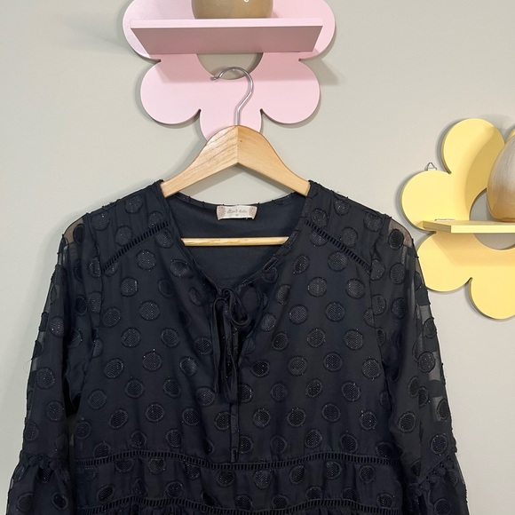 Altar’d State 🦋 - Picture 2 of 4